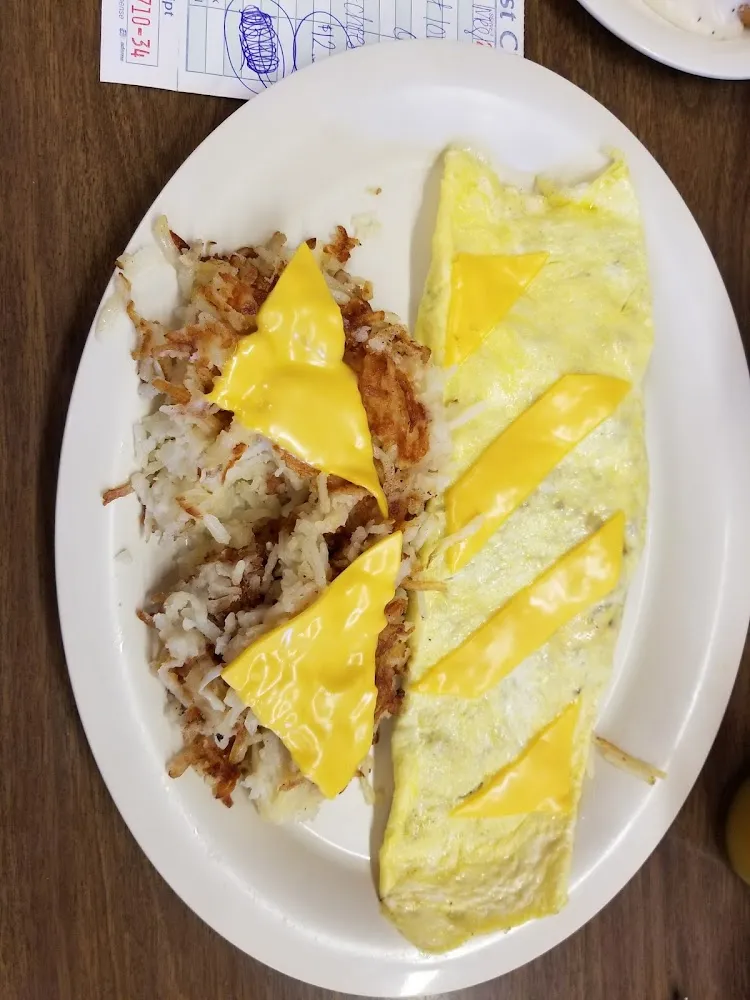 Meat Lovers Omelet with Hashbrowns
